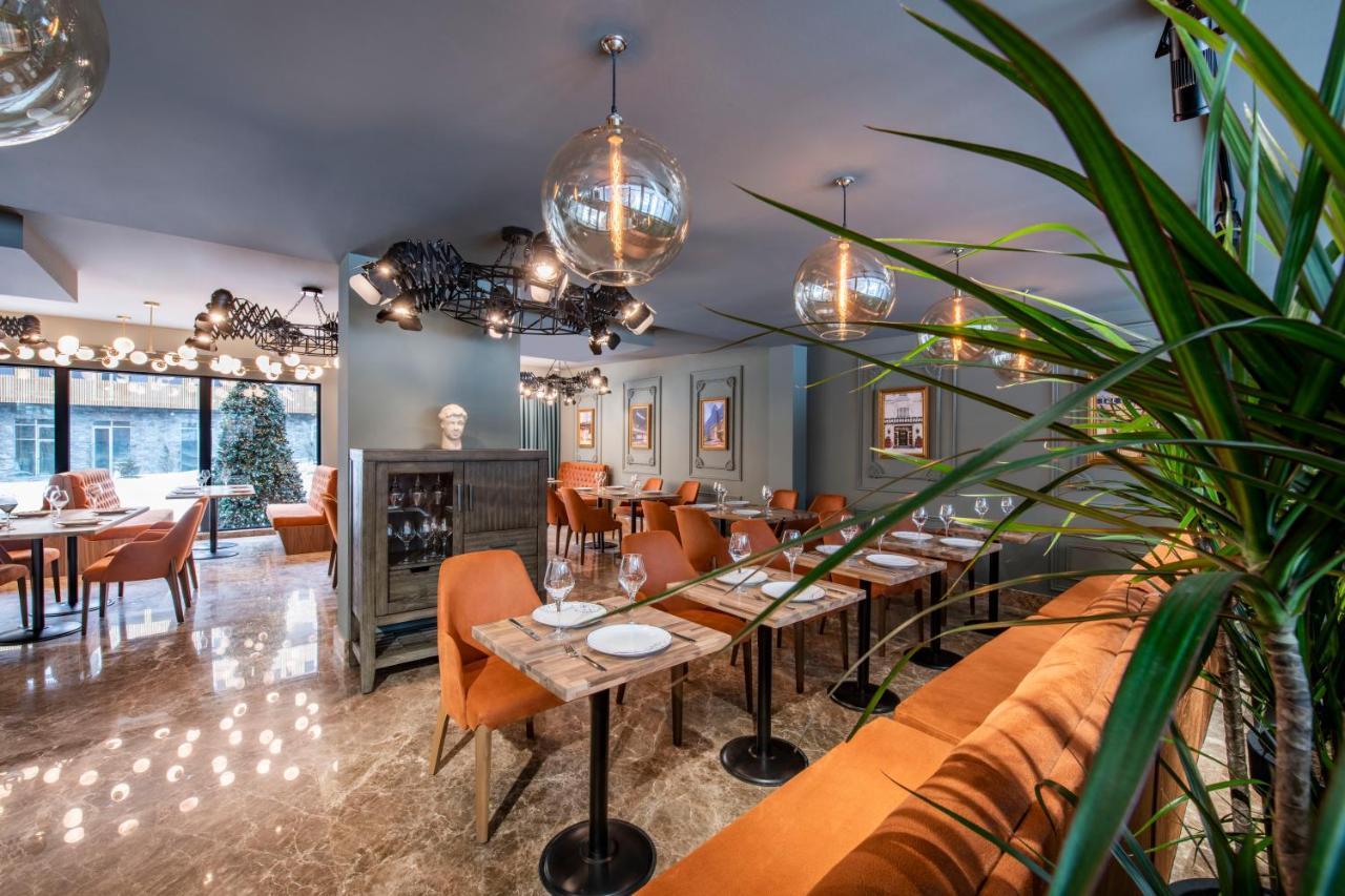 Bristol Hotel And Spa Бакуриани Екстериор снимка