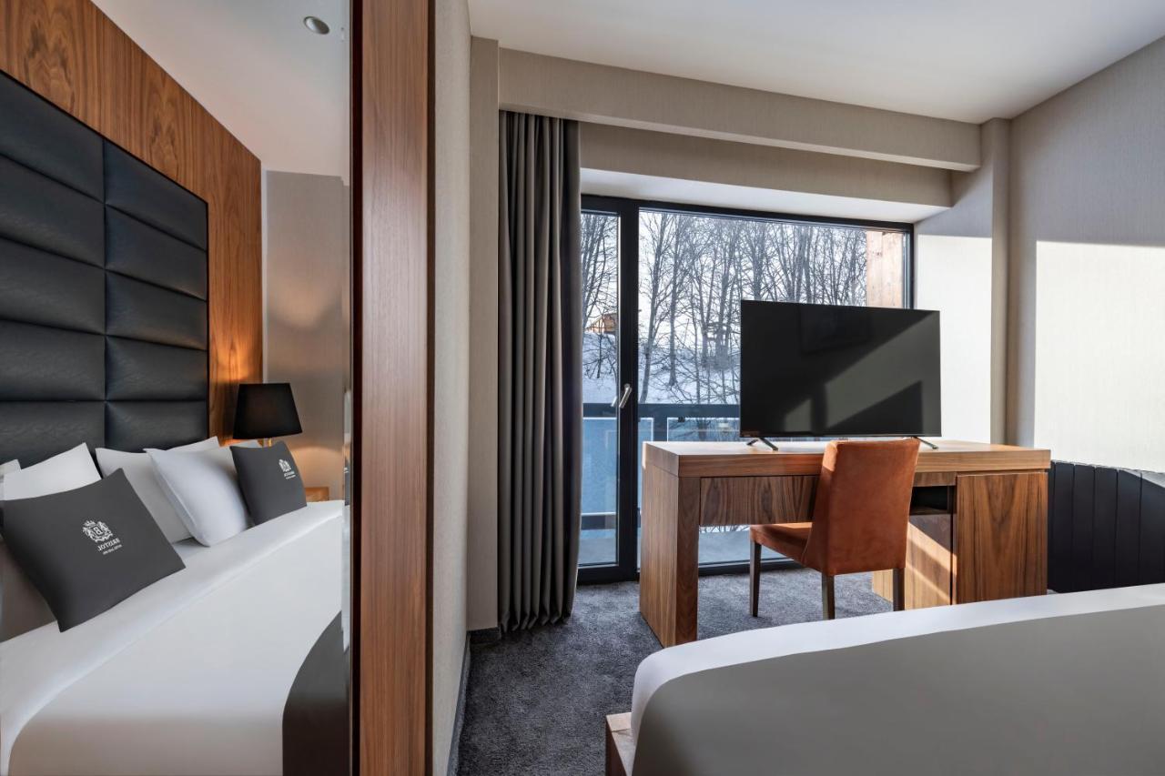 Bristol Hotel And Spa Бакуриани Екстериор снимка