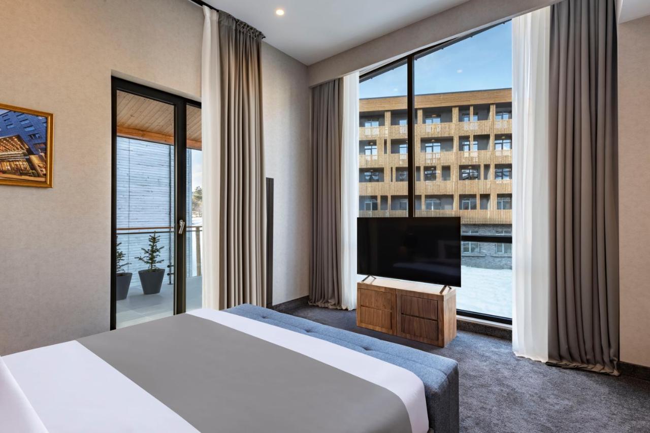 Bristol Hotel And Spa Бакуриани Екстериор снимка