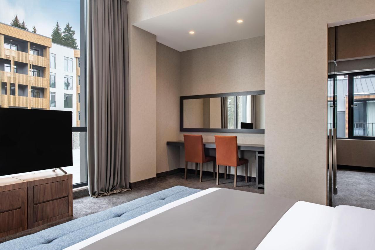 Bristol Hotel And Spa Бакуриани Екстериор снимка
