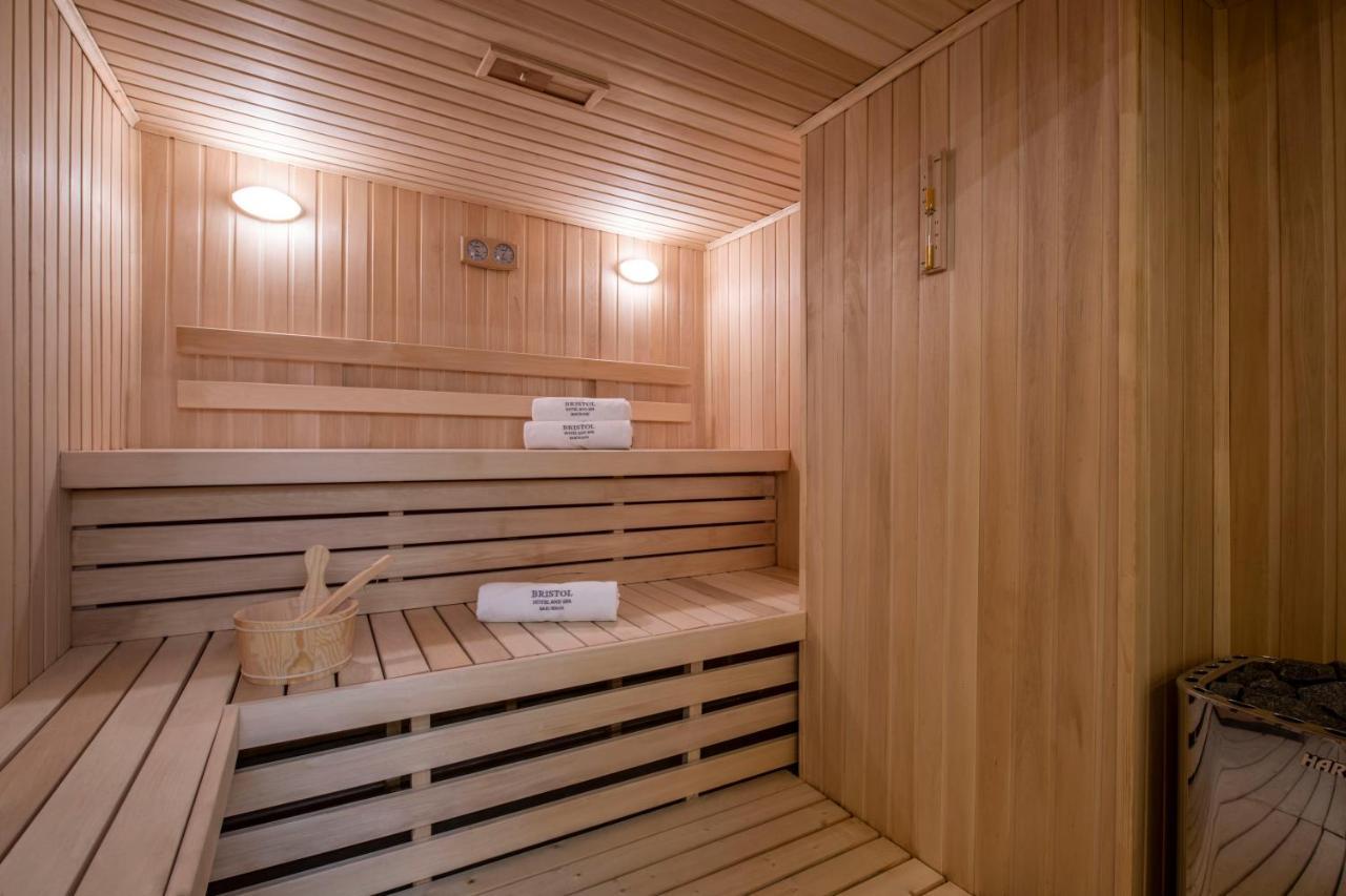 Bristol Hotel And Spa Бакуриани Екстериор снимка