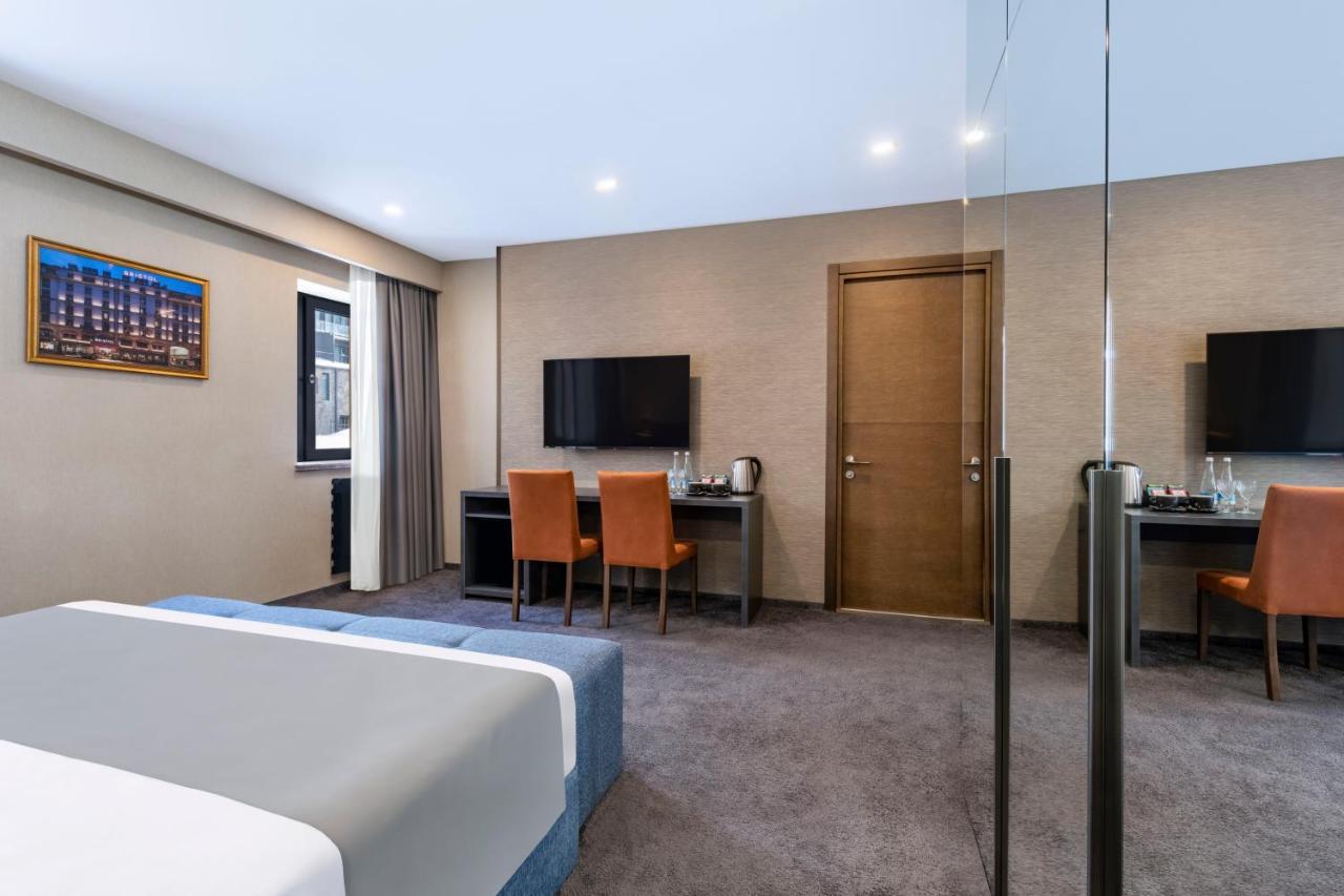 Bristol Hotel And Spa Бакуриани Екстериор снимка