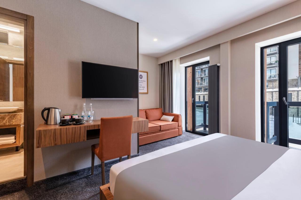 Bristol Hotel And Spa Бакуриани Екстериор снимка