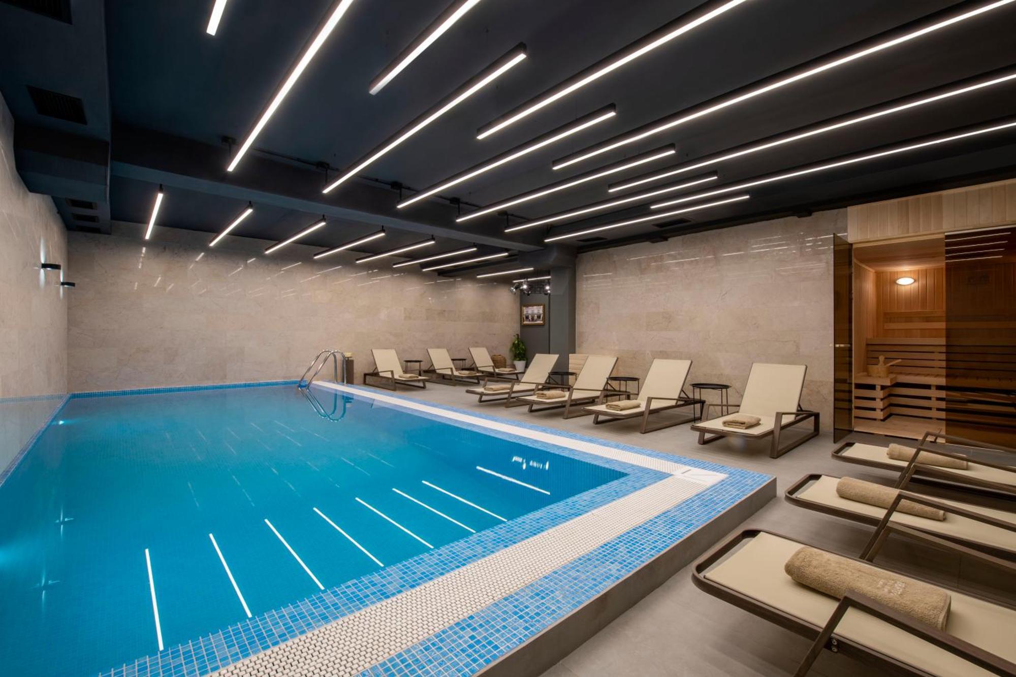 Bristol Hotel And Spa Бакуриани Екстериор снимка